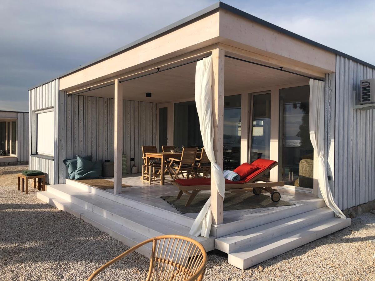 Buqez Eco Resort - Beachfront 20 & House 42 드라게 외부 사진