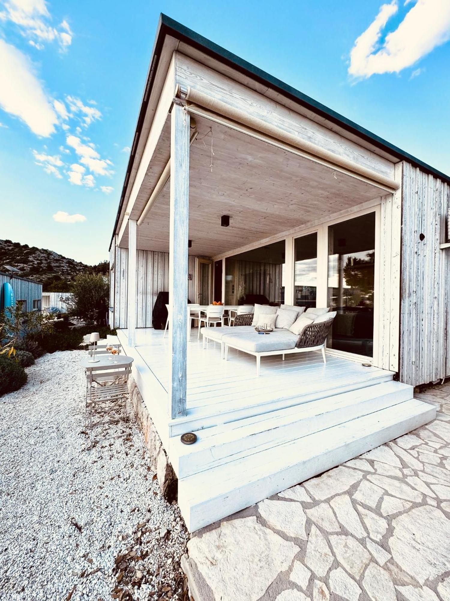 Buqez Eco Resort - Beachfront 20 & House 42 드라게 외부 사진